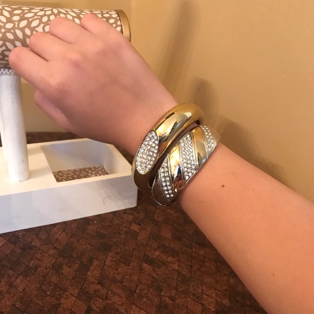 Bogo buy one get 50% on other bracelets Bangles set - Picture 2 of 4